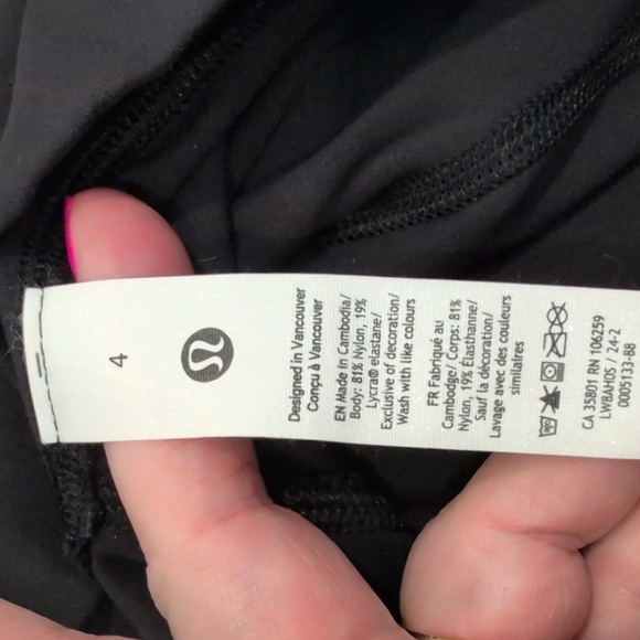 Lululemon Nulu Slim-Fit High-Rise Skirt Black - Picture 5 of 9